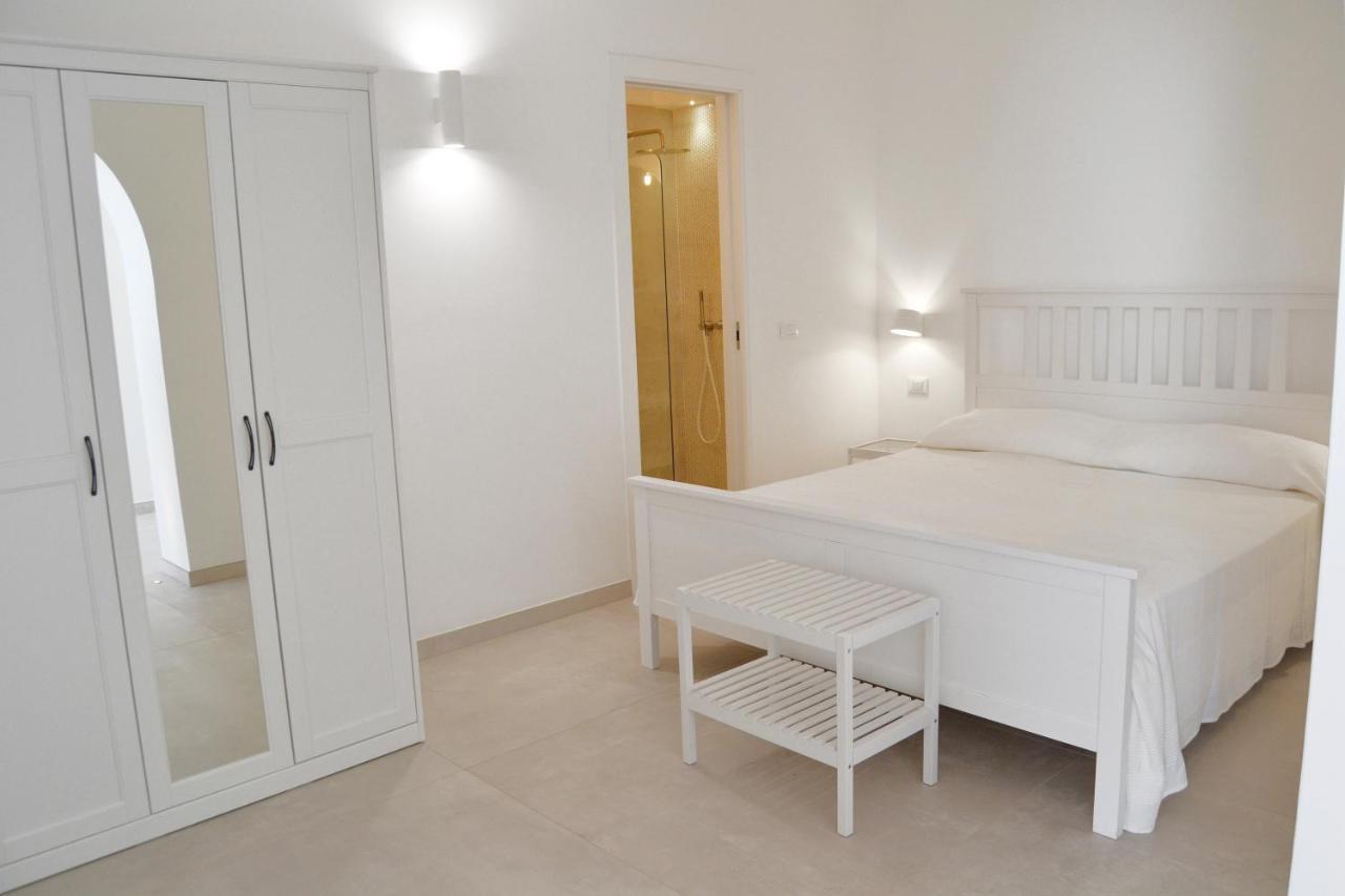 Maridea - Les Suites Du Soleil Ponza Bagian luar foto