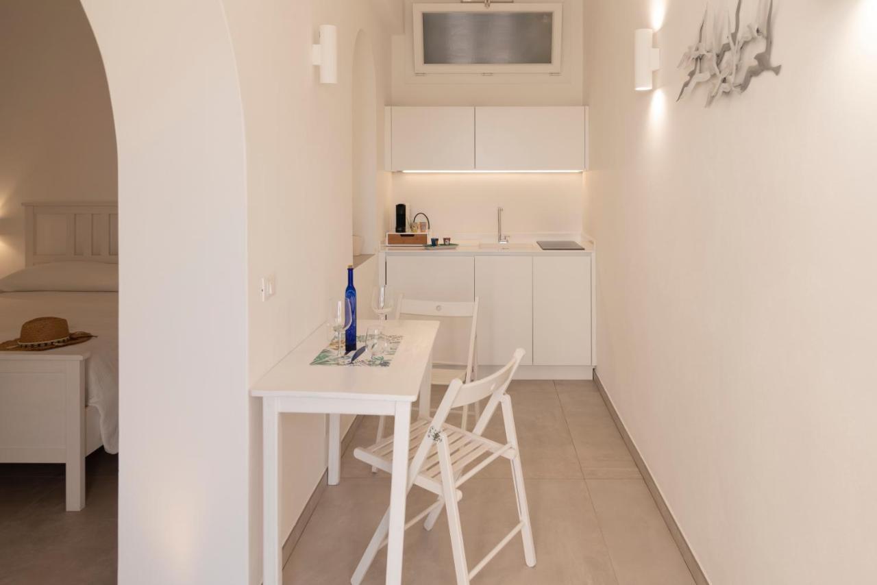 Maridea - Les Suites Du Soleil Ponza Bagian luar foto